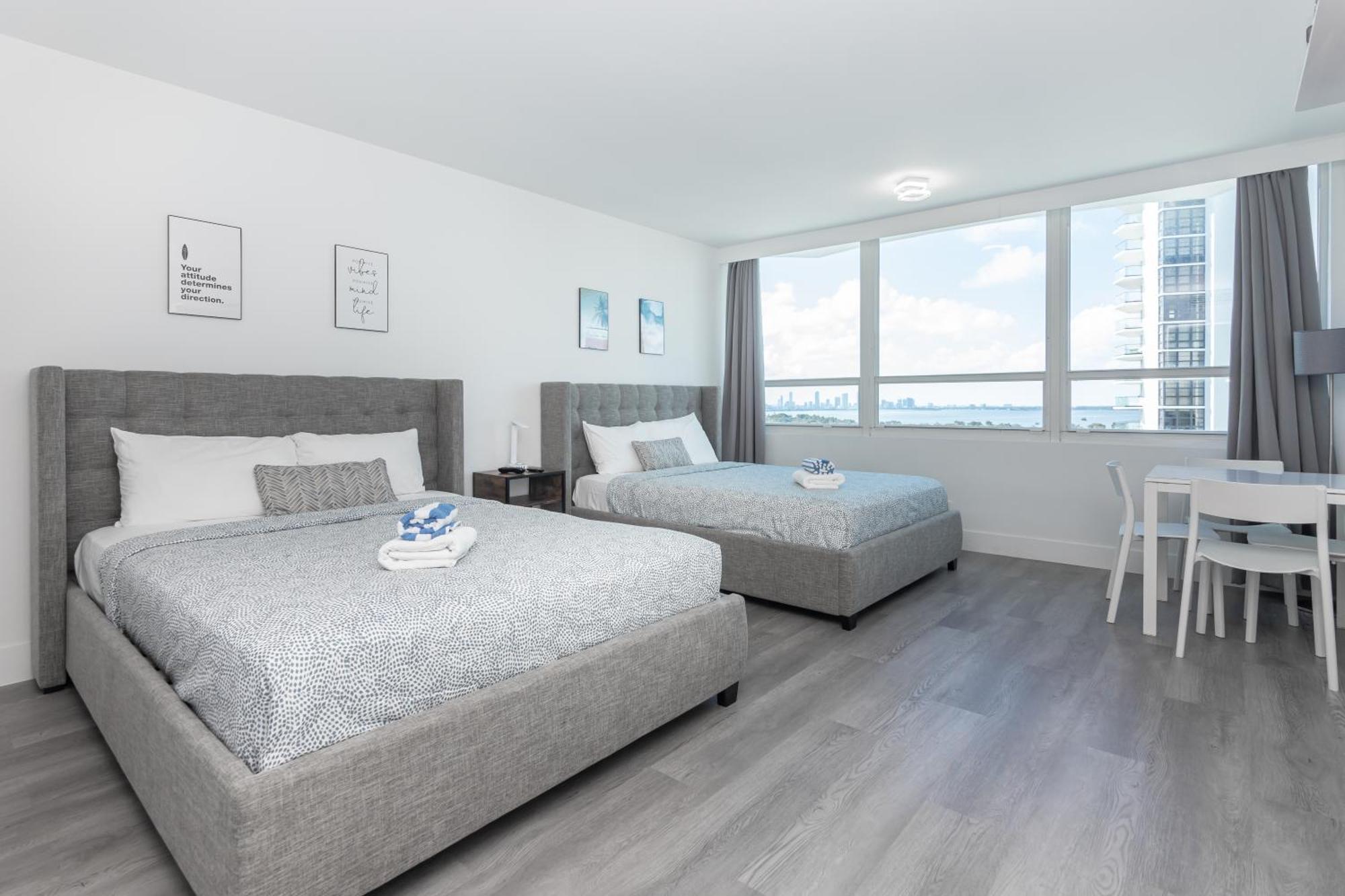 Girasole Rentals Suites Маямі-Біч Екстер'єр фото