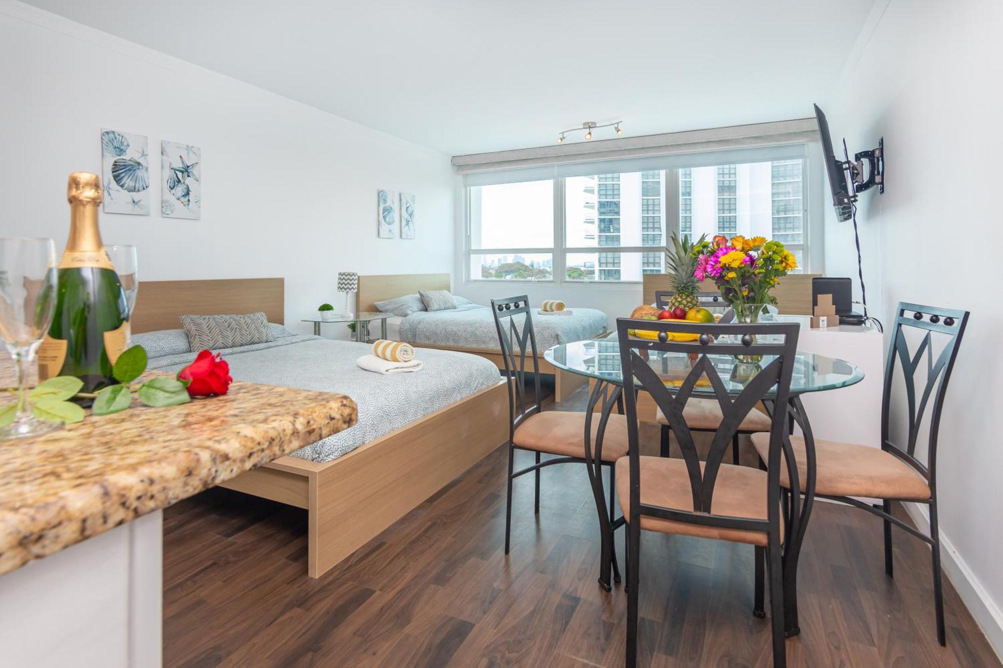 Girasole Rentals Suites Маямі-Біч Екстер'єр фото